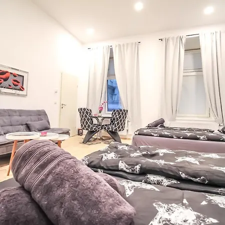 Xx Family In Praterstern Area Dw3 Apartment Vienna