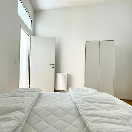 Cosy At Famous Kutschkermarkt Apartment