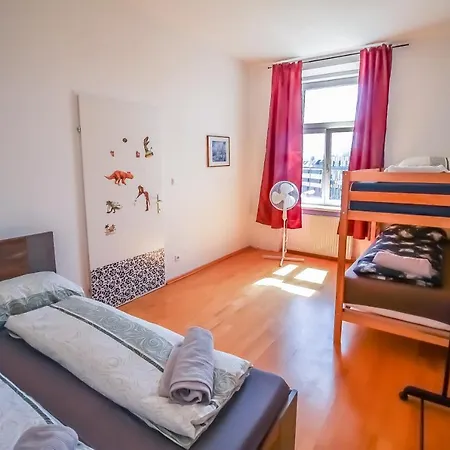 Luxurious South Of Lv8 Vienna
