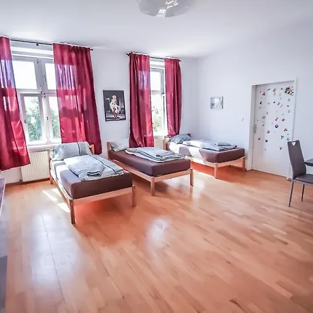 Luxurious South Of Lv8 Vienna
