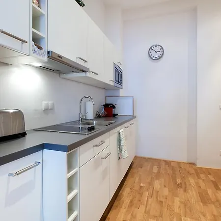 Apartment Apartment Theresiengasse