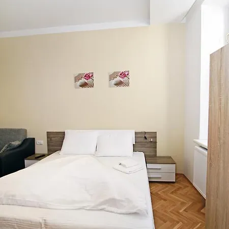 Aurellia Apartmán *