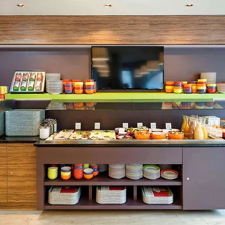 Ibis Styles 3*
