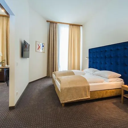 Hilight Suite Hotel Hotel