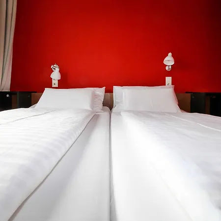 Hotel Kyriad Altmannsdorf 3*