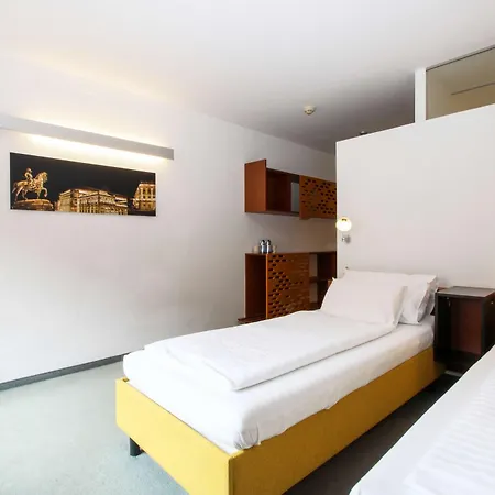 Kyriad Altmannsdorf 3*