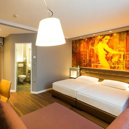 Hotel Der Wilhelmshof 4*