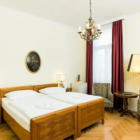 Graben 4*