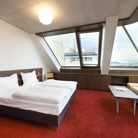 Simm's 4* Wien