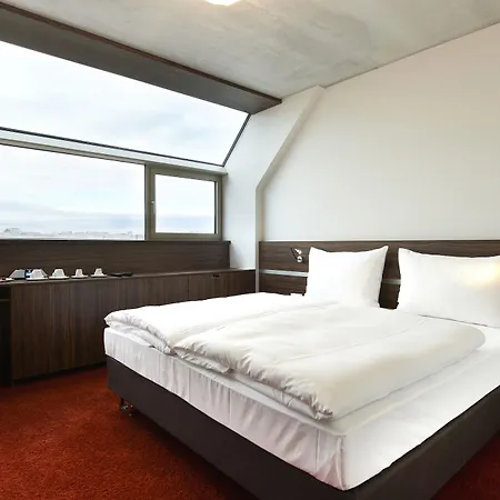 Simm's Hotel 4*