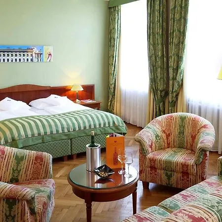 Hotel Secession An Der Oper 4*