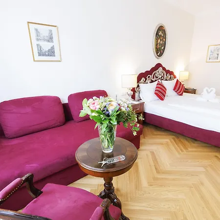 Royal Hotel 4*