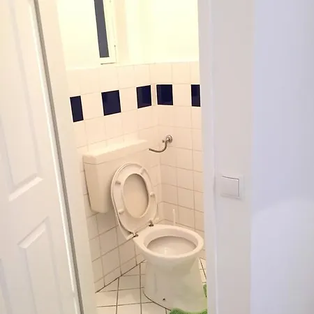 City Apartment Apartment *