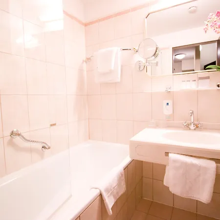 Theaterhotel & Hotel Vienne