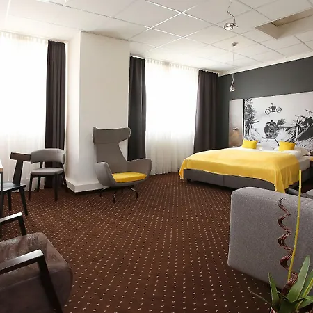 Hotel Westbahn 3*