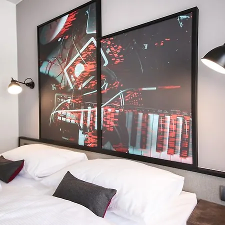 Arte Stadthalle Hotel 4*