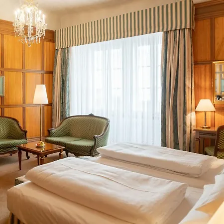 Hotel Koenig Von Ungarn 4*