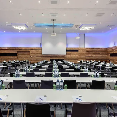 Novotel Hauptbahnhof Hotel Vienne