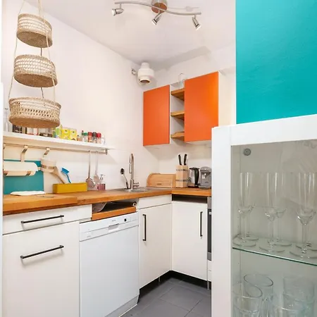 - Balkon - Workspace - Waschmaschine - U2 & U4 * Vienna