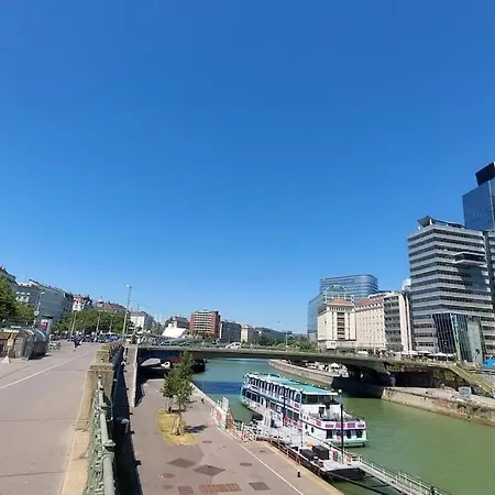 Checkinvienna 2 Bedrom *