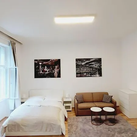 Apartment Checkinvienna 2 Bedrom Vienna