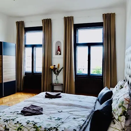 Apartment- Private Sauna شقة