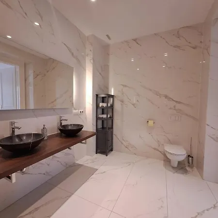 Design Sg4 Apartment *