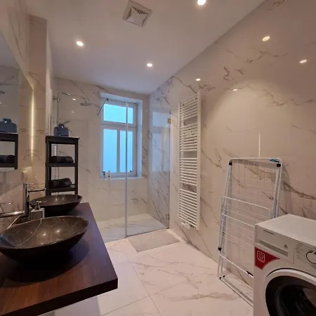 Design Sg4 * Vienna
