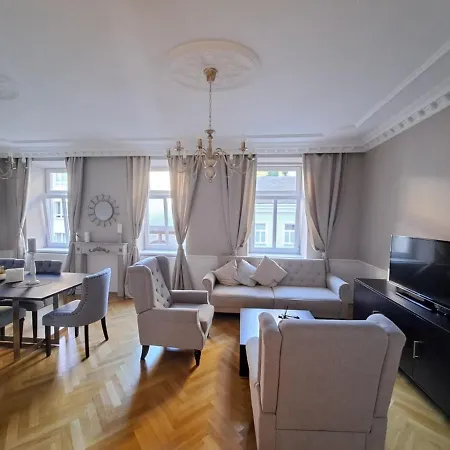 Design Sg4 Apartment *