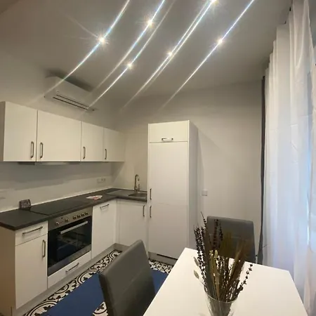 Sweet - Stephansdom Apartment Vienna