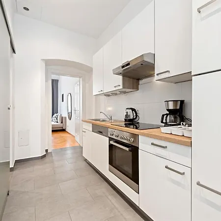 Apartamento Cozy In 16th District