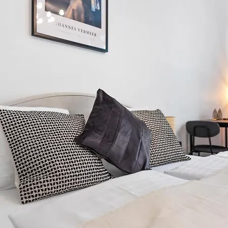 Appartamento Cozy In 16th District *