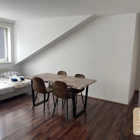 Default Schweidlgasse 23 *