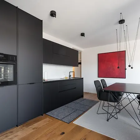 Stylisches In Zentraler Gruenruhelage Mit Garagenplatz Vienna