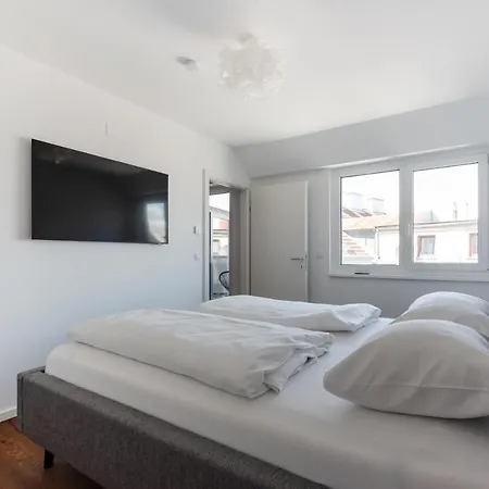 Apartment Stylisches In Zentraler Gruenruhelage Mit Garagenplatz Vienna