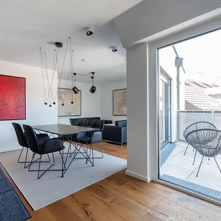Stylisches In Zentraler Gruenruhelage Mit Garagenplatz Vienna