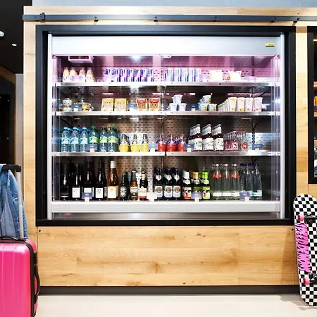 Moxy East Vienna
