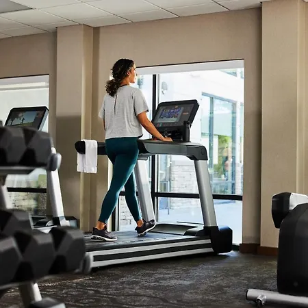 By Marriott East شقة فندقية فيينا