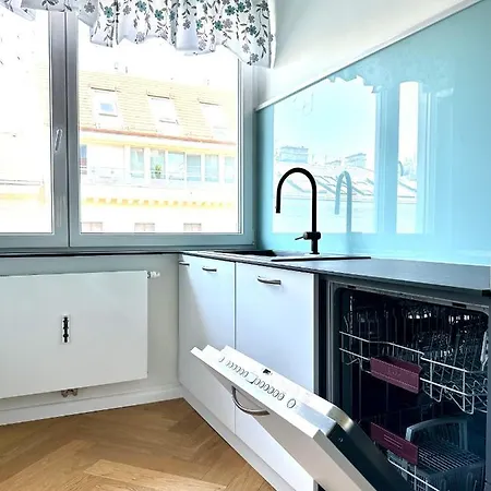 Apartment Central&romantic View