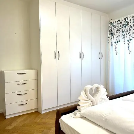 Apartment Central&romantic View