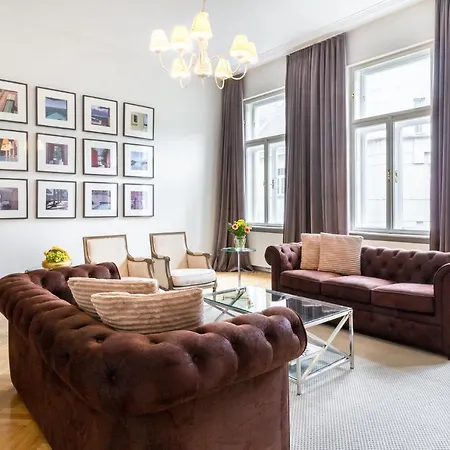 Apartment Large Luxury Near Townhall & Votivkirche *