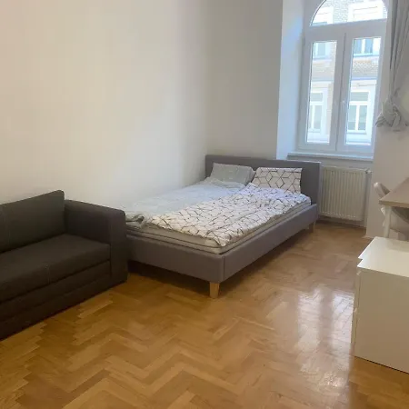 Bahnhof Meidling Twin Double Aparthotel