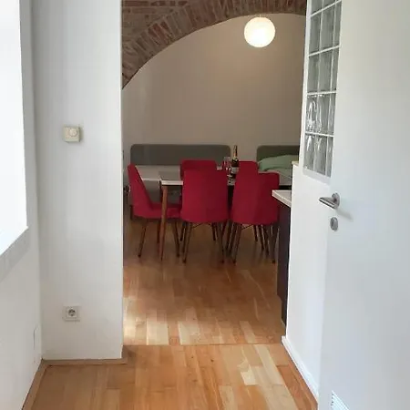 Cozynite Premium Stadthalle * Vídeň