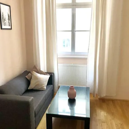 Apartment Centre - Location, Big & New 110 M2