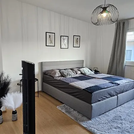 Cosy & Elegant Cityhouse With Garden * Wien