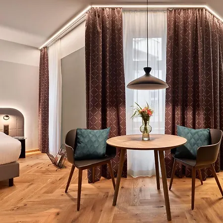 Urbanauts Fillgrader Aparthotel *