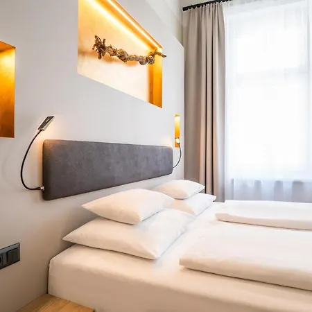 Hotel Rathaus - Wein & Design Viena