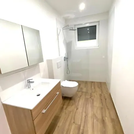 Apartment Neubauwohnung Lura 2b - Fur 5 Personen