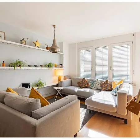 In Luxury Apartment, Near Hauptbahnhof