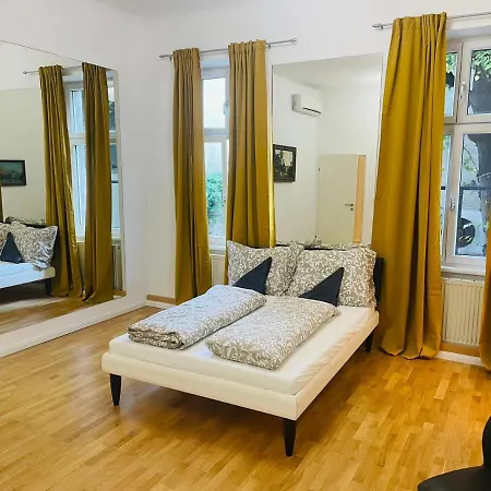 Homestay Direct Center-privat Rooms-5 Minutes Mariahilferstrasse